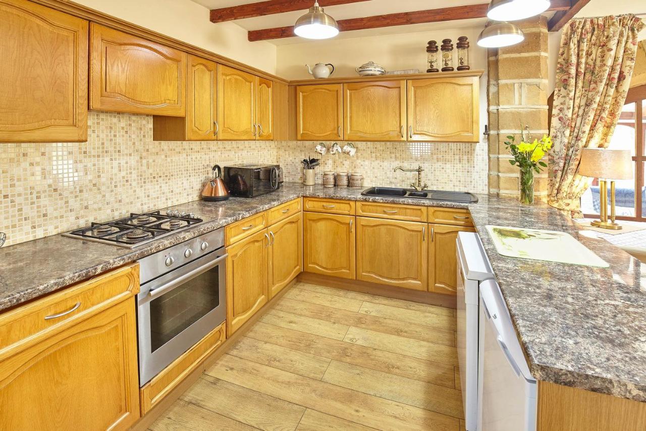 Host & Stay - The Arches Cottage Brotton Bagian luar foto