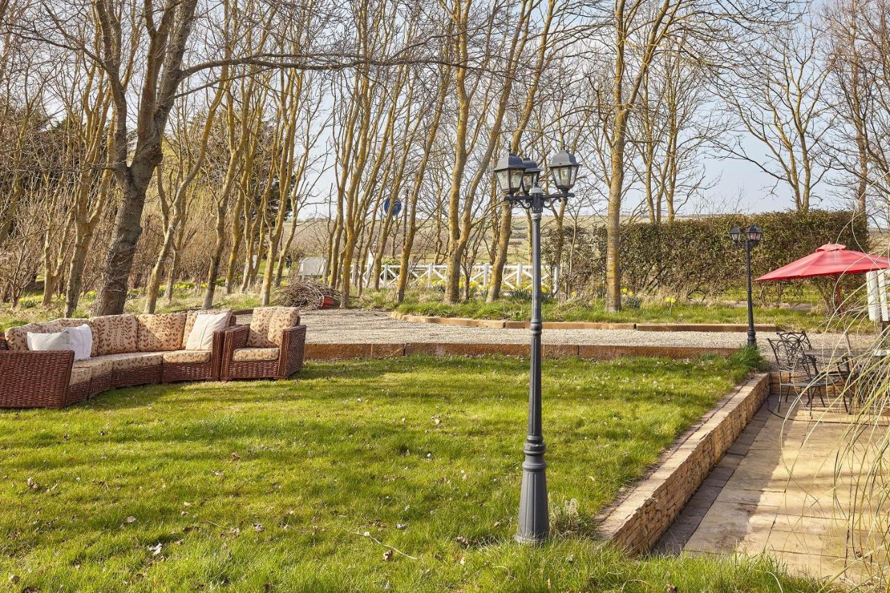 Host & Stay - The Arches Cottage Brotton Bagian luar foto